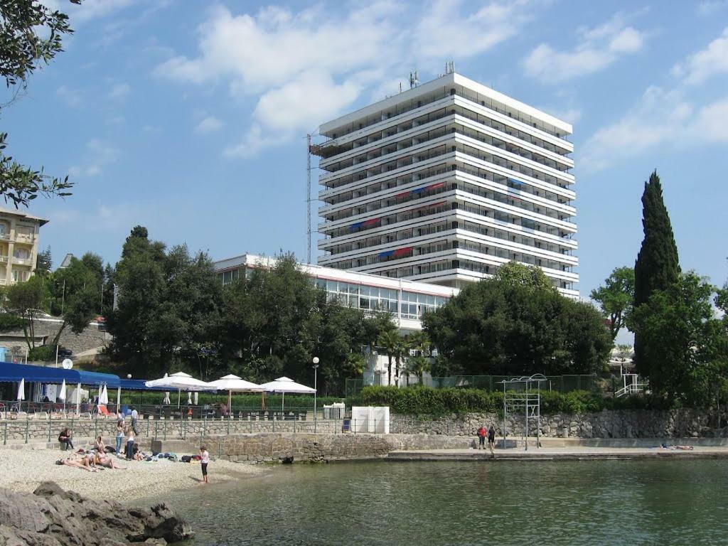 Studio Apartment Antonija Opatija Buitenkant foto